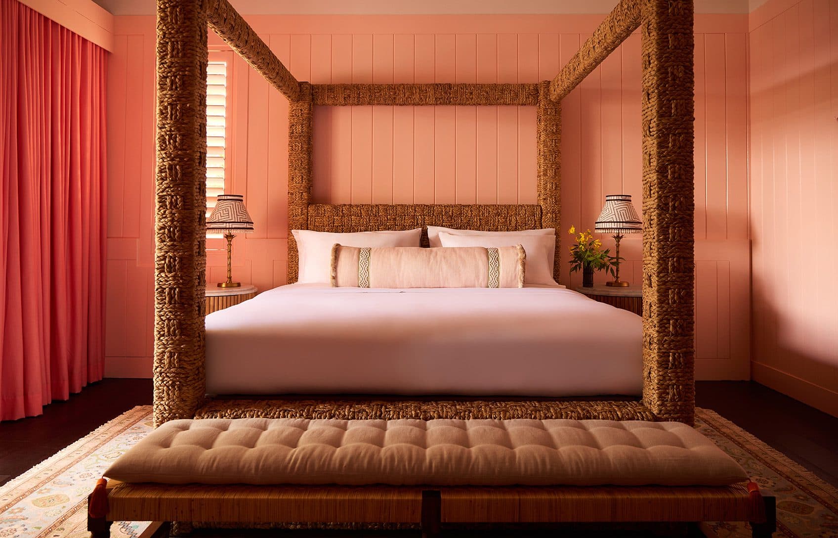 king four-poster bed in Garden Cottage