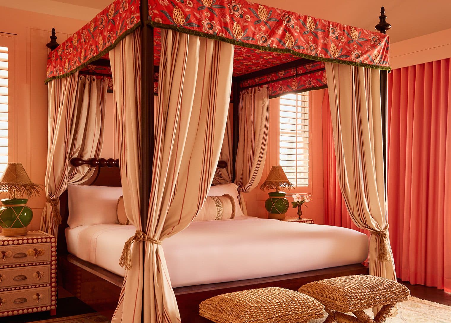 oceanview cottage king bedroom